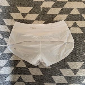 Lululemon speed up short